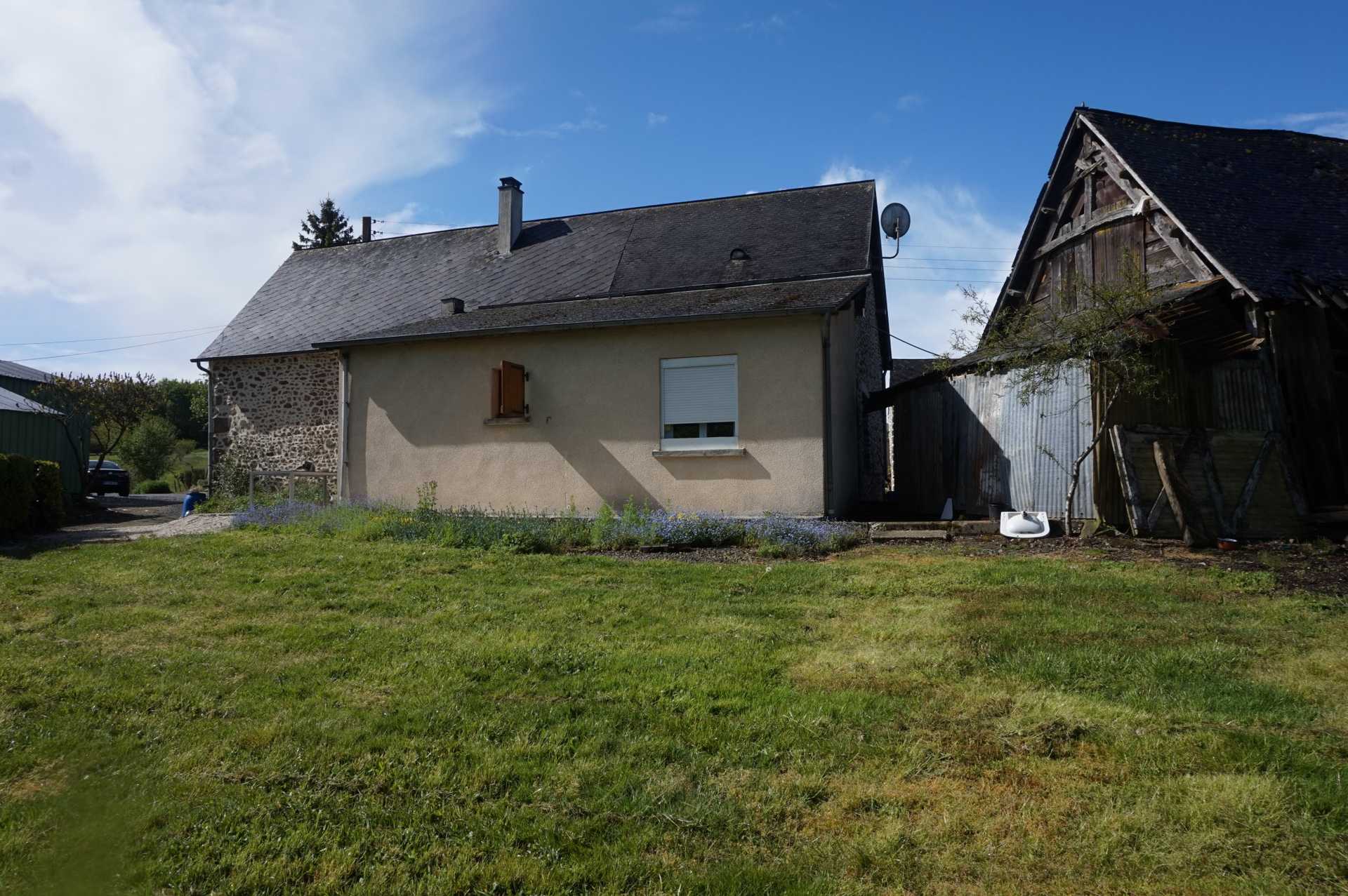 Dom w Mayenne, Pays-de-la-Loire 10097706