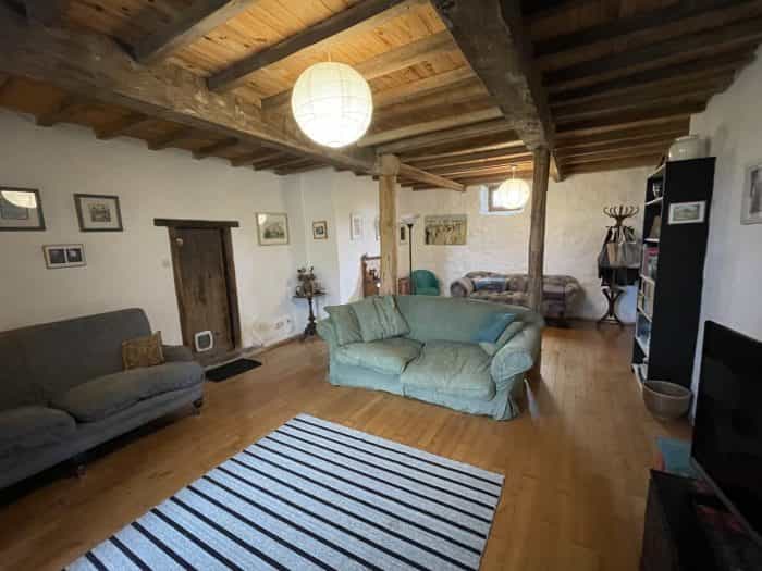 House in Castelnau-Magnoac, Occitanie 10097809