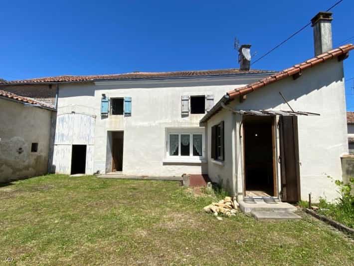 loger dans Bioussac, Poitou-Charentes 10097823