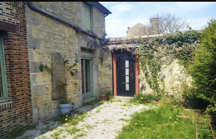 House in Sees, Basse-Normandie 10097966