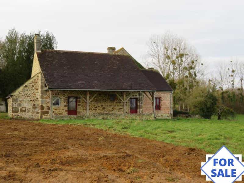 Dom w Joue-du-Plain, Normandia 10098022