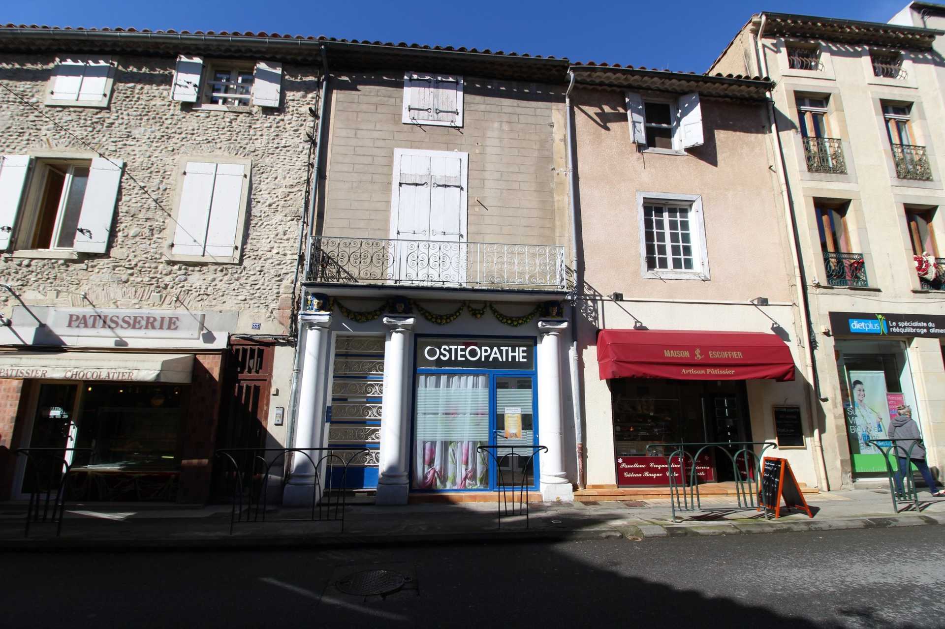 Annen i Limoux, Occitanie 10098061