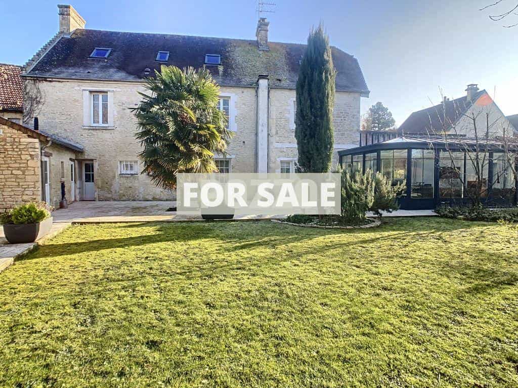 House in Louvigny, Basse-Normandie 10098093