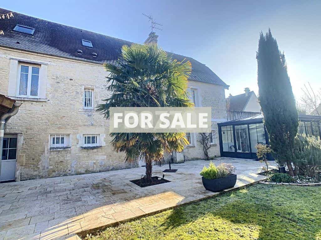 House in Louvigny, Basse-Normandie 10098093