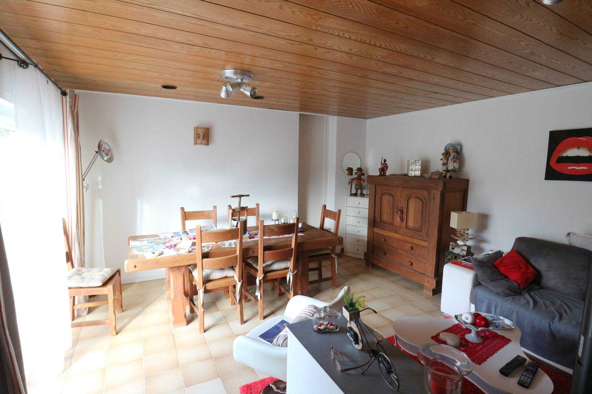 casa no Roquebrune-sur-Argens, Provence-Alpes-Cote d'Azur 10098098