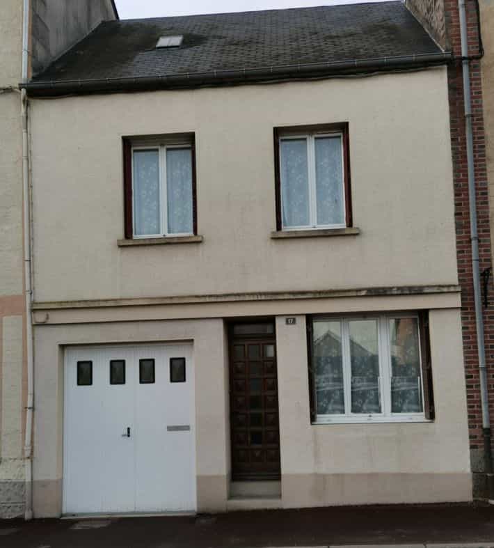 rumah dalam Geneslay, Normandie 10098106