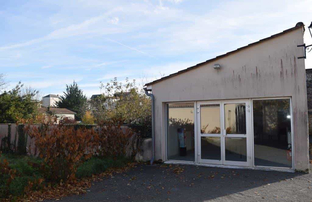 Kontor i Ruffec, Poitou-Charentes 10098115