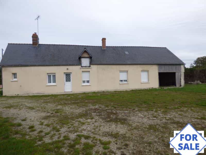 Rumah di Saint-Cyr-en-Pail, Membayar de la Loire 10098141