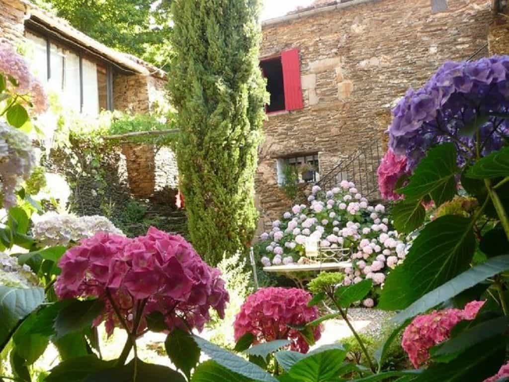 بيت في Genolhac, Occitanie 10098266