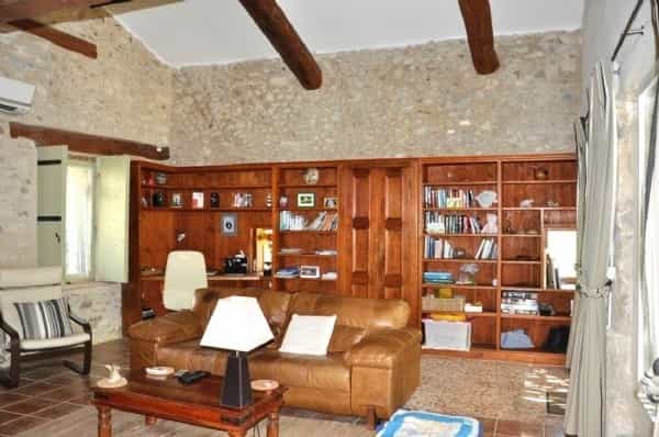 House in Ornaisons, Languedoc-Roussillon 10098287