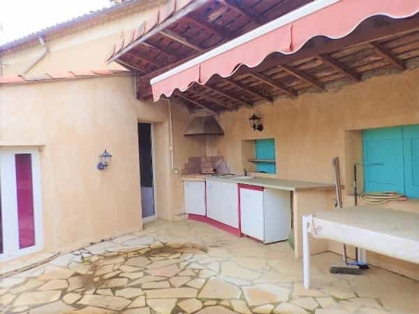 жилой дом в Bessan, Languedoc-Roussillon 10098288