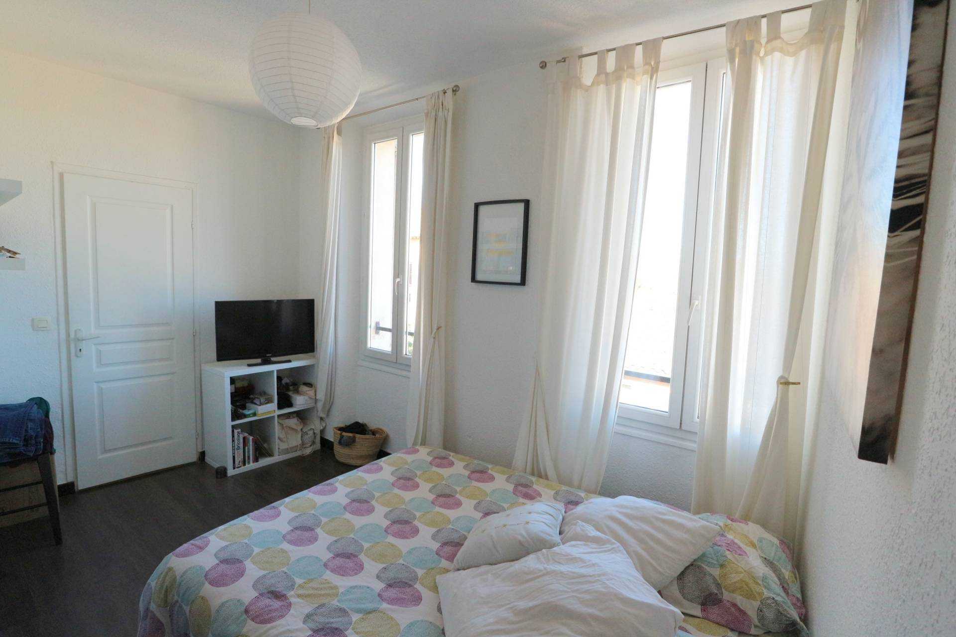 σπίτι σε Roquebrune-sur-Argens, Provence-Alpes-Cote d'Azur 10098364