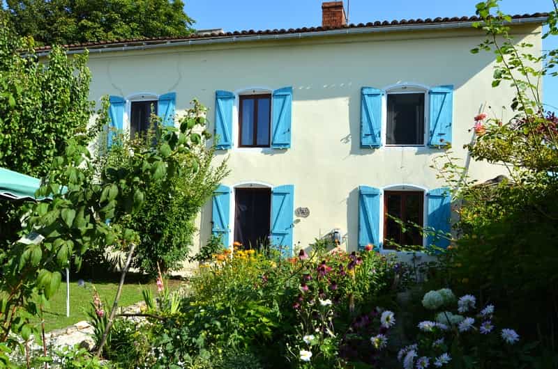 rumah dalam Montjean, Nouvelle-Aquitaine 10098365