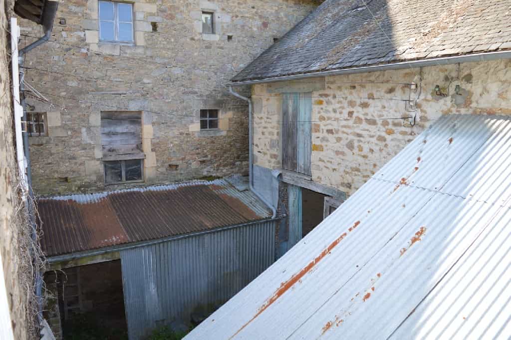 Hus i Meilhards, Limousin 10098371