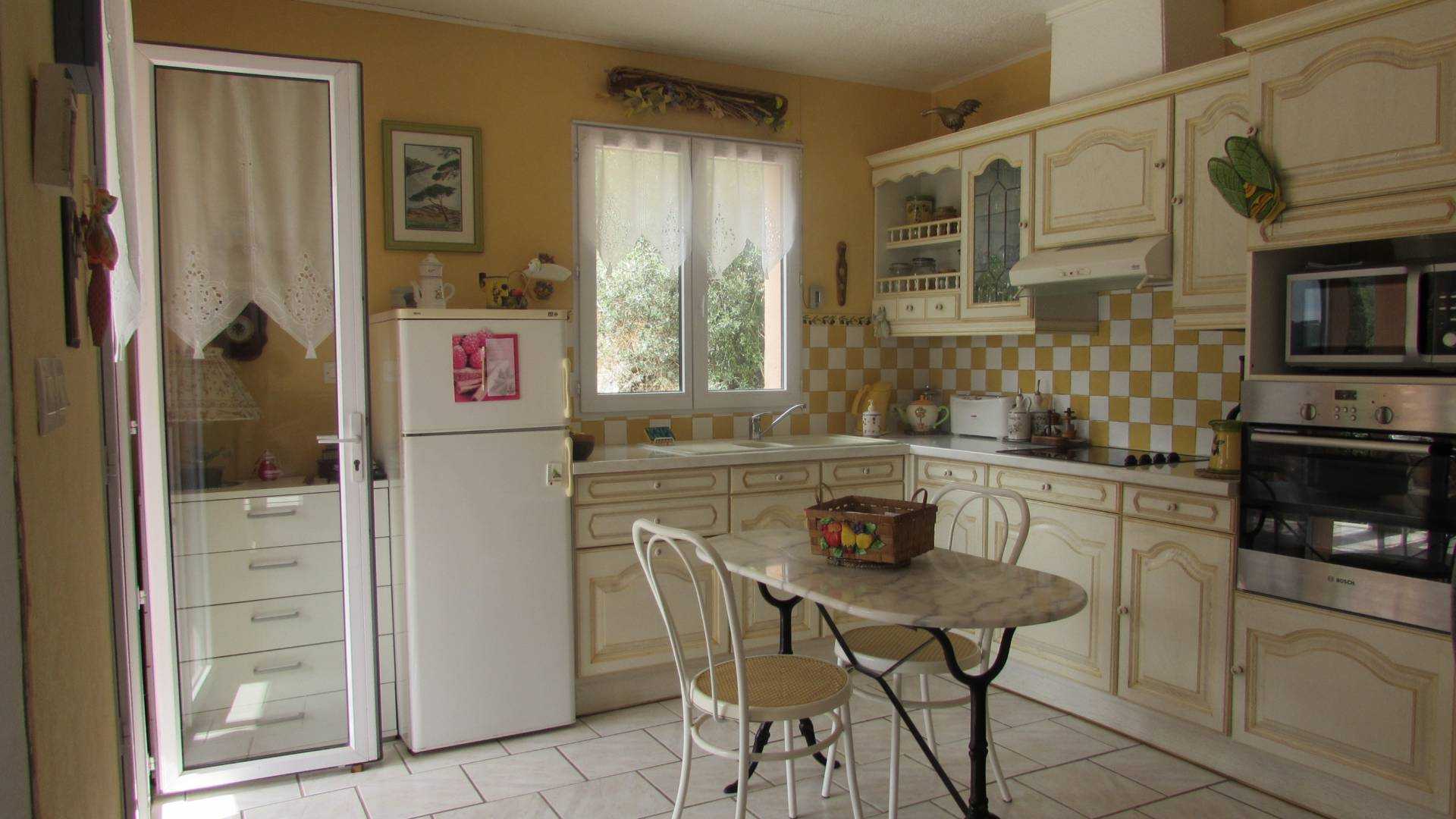 بيت في Bargemon, Provence-Alpes-Cote d'Azur 10098374