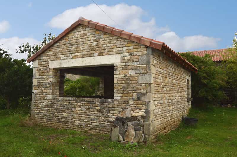 Hus i Pliboux, Nouvelle-Aquitaine 10098378