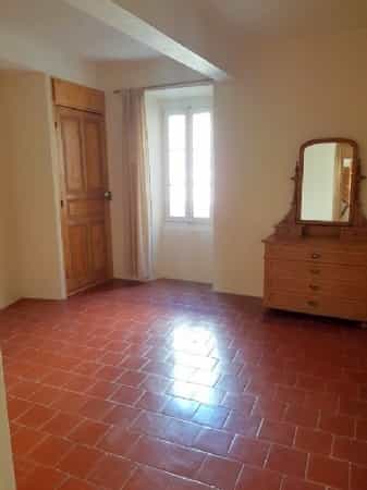 σπίτι σε Servian, Languedoc-Roussillon 10098455