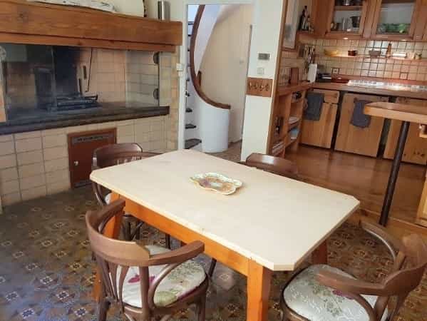 Dom w Servian, Languedoc-Roussillon 10098455