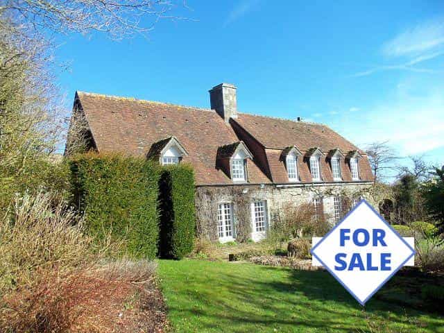 Dom w Tinchebray, Normandie 10098525