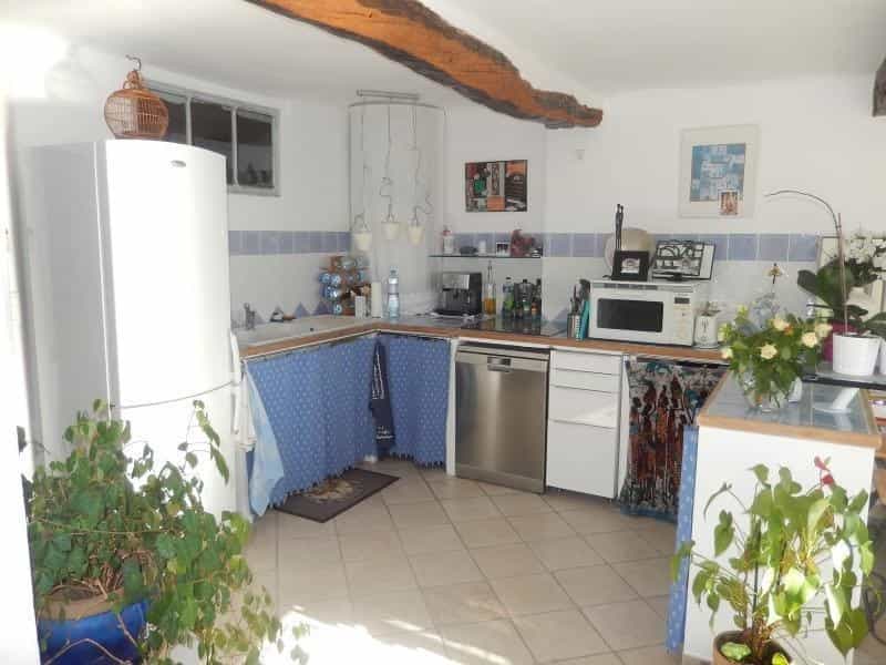 公寓 在 Bargemon, Provence-Alpes-Cote d'Azur 10098528