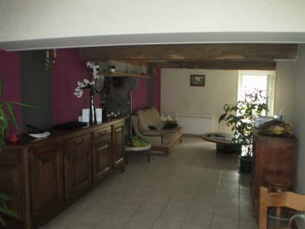 House in Tinchebray, Normandie 10098633