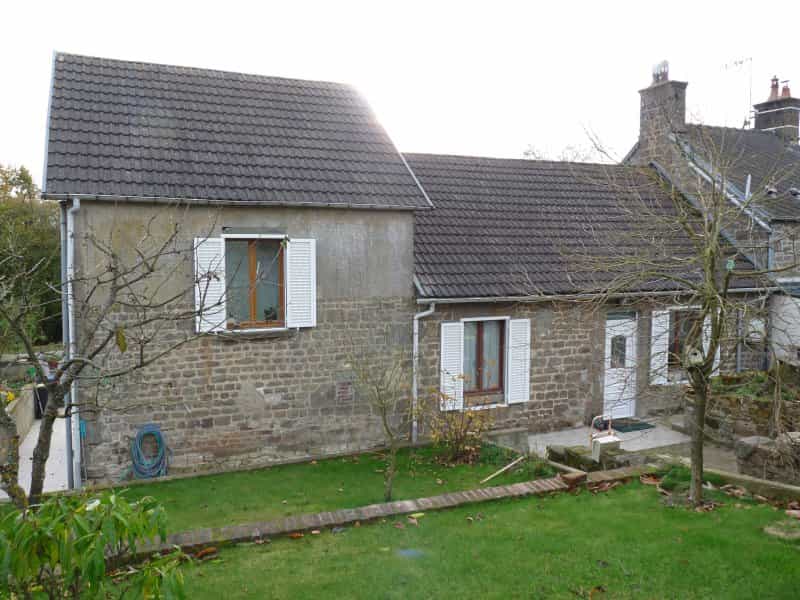 House in La Coulonche, Normandie 10098636