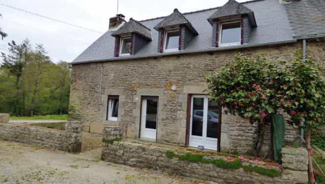 Rumah di Guegon, Bretagne 10098664