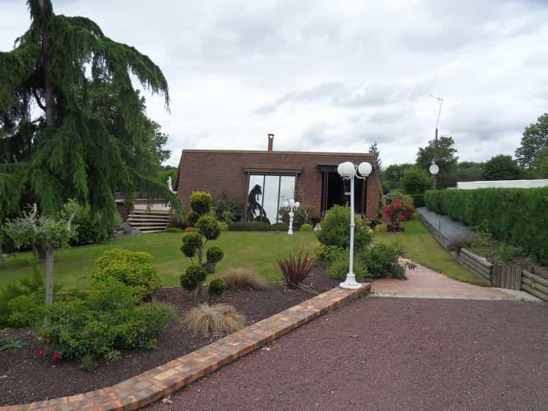 House in La Colombe, Normandie 10098679