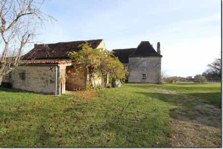 Talo sisään Saint-Cyprien, Nouvelle-Aquitaine 10098699
