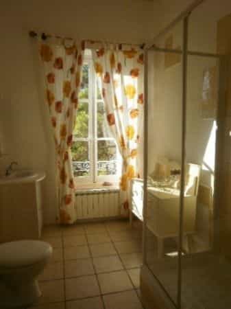 House in Bedarieux, Languedoc-Roussillon 10098720