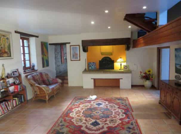 House in Locunole, Bretagne 10098749