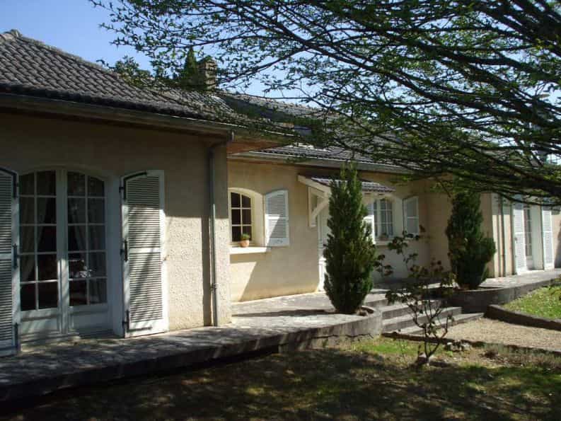 Hus i Bazas, Nouvelle-Aquitaine 10098815
