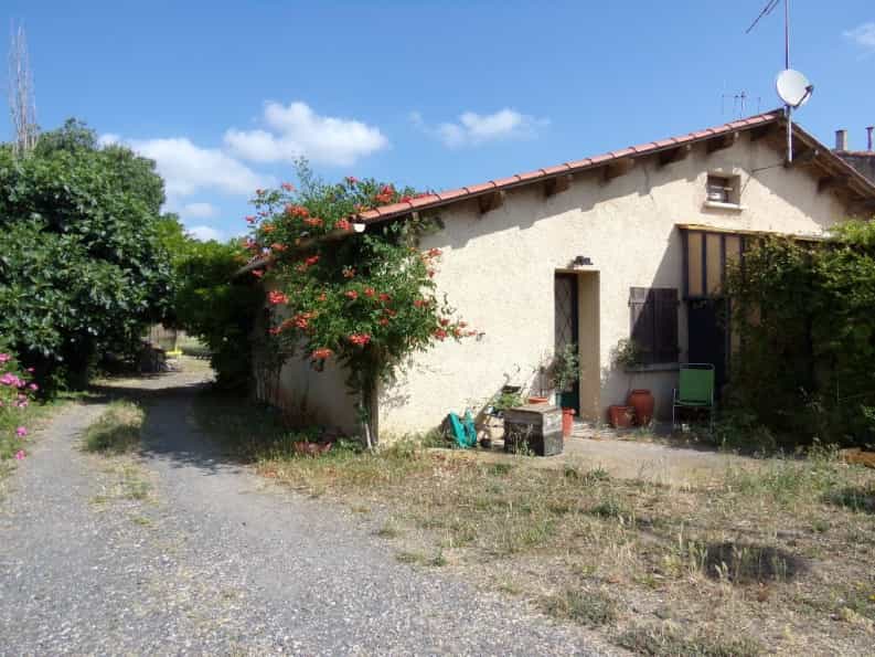 Huis in Paulhan, Occitanie 10098826