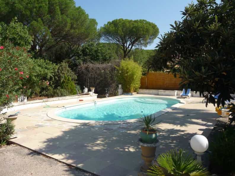 Hus i Vidauban, Provence-Alpes-Cote d'Azur 10098831