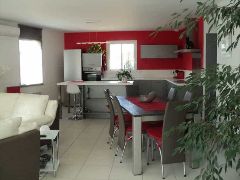 σπίτι σε Clermont-l'Herault, Occitanie 10098838