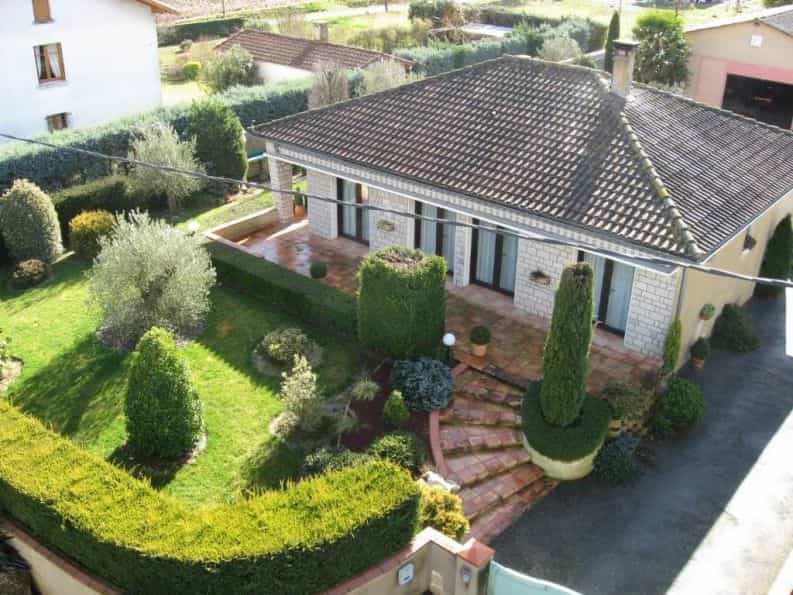 Casa nel Castelsarrasin, Occitanie 10098859