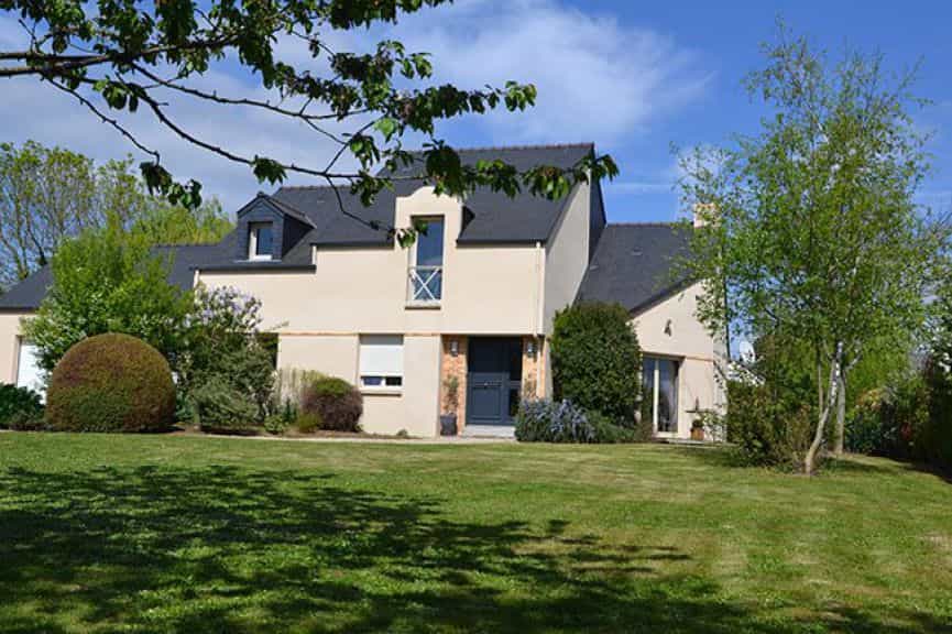 Huis in Carquefou, Pays de la Loire 10098910