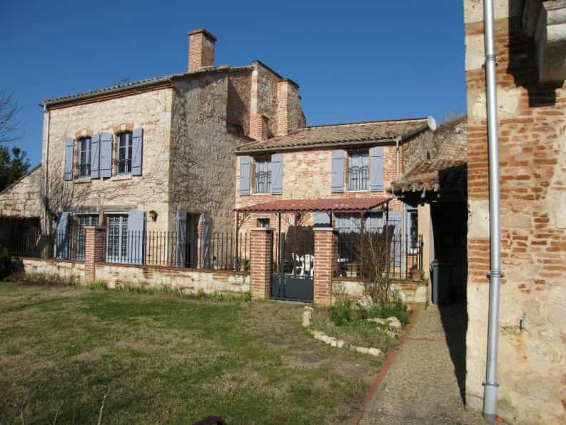 Haus im Auvillar, Midi-Pyrenees 10098912