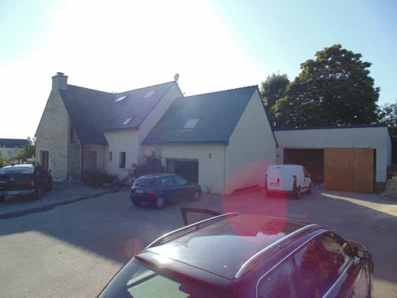 House in Clohars-Carnoet, Bretagne 10098929