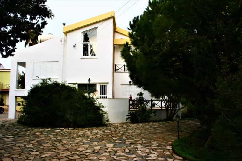 rumah dalam Paralimni, Famagusta 10099094