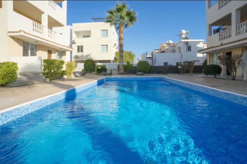 Condominium in Paphos, Pafos 10099433