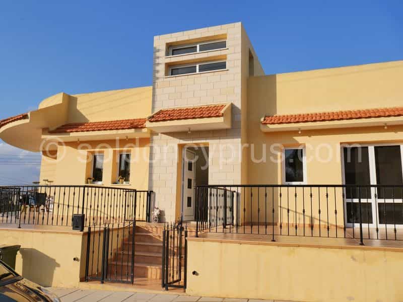 жилой дом в Ormideia, Larnaca 10099495