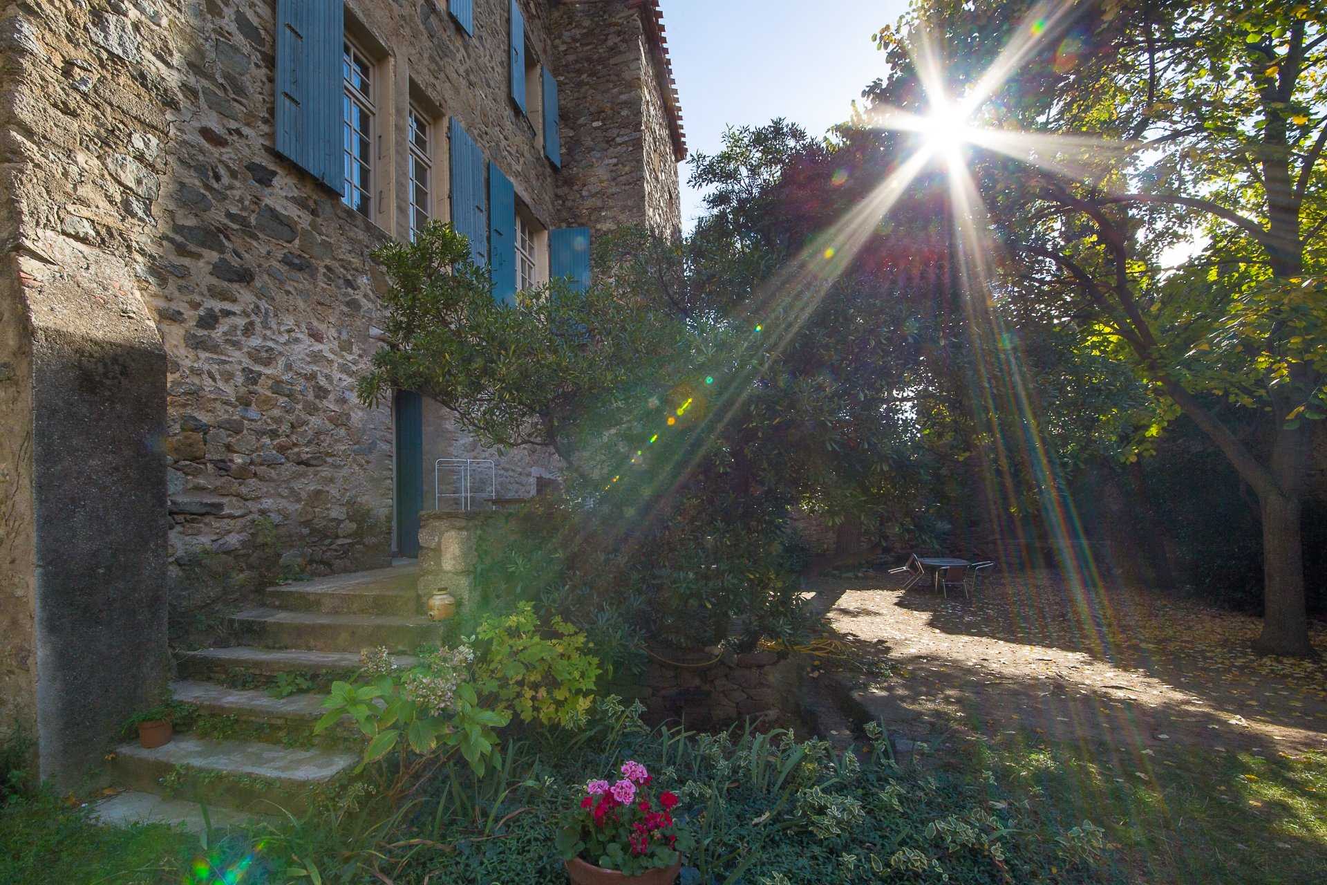 Rumah di Prades, Occitanie 10099504