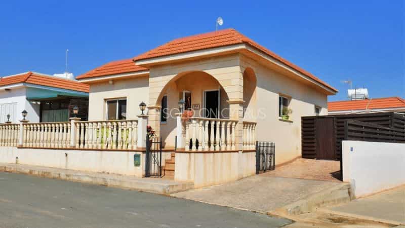 House in Avgorou, Famagusta 10099527