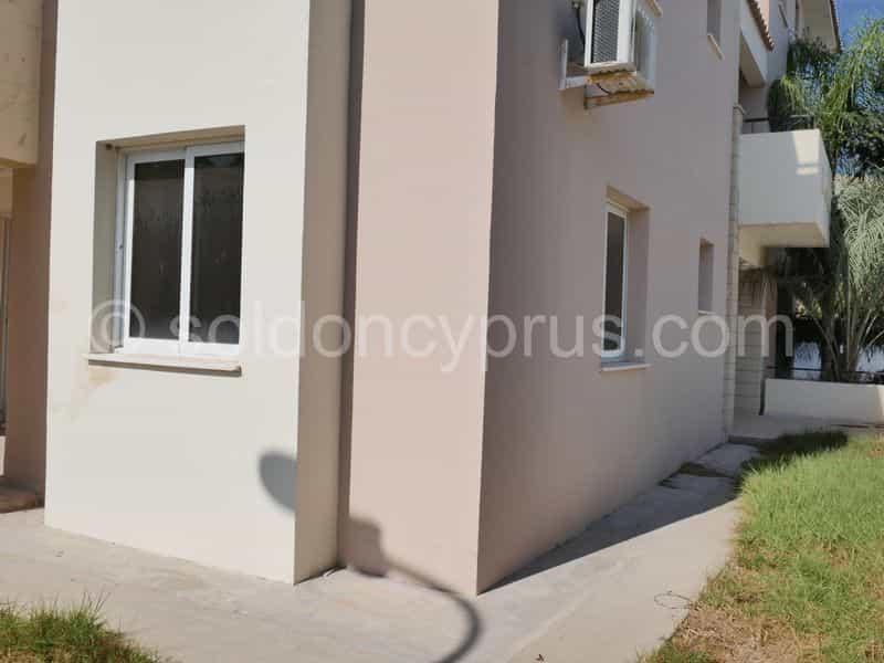 Condominio nel Tersefanou, Larnaca 10099602