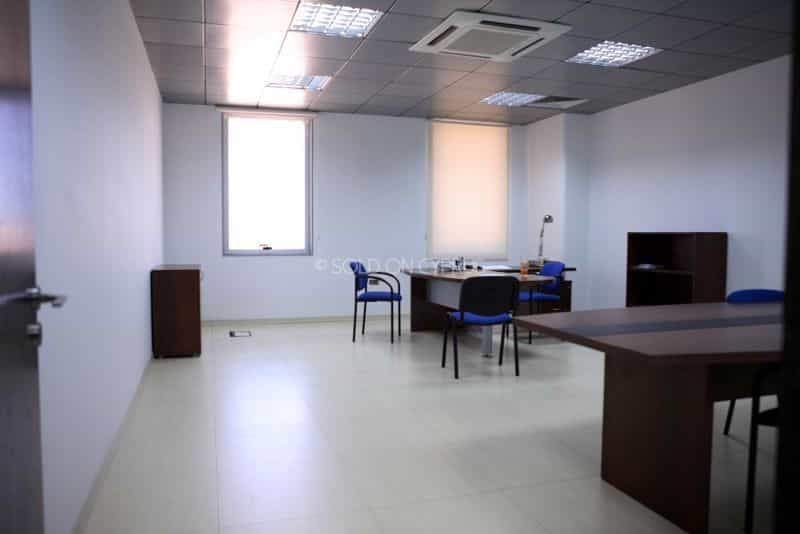 Office in Paphos, Pafos 10099676