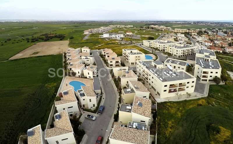 Condominium in Kiti, Larnaka 10099688