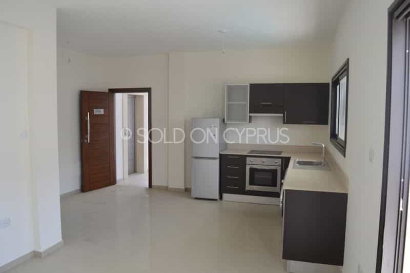 Condominium in Kiti, Larnaka 10099692