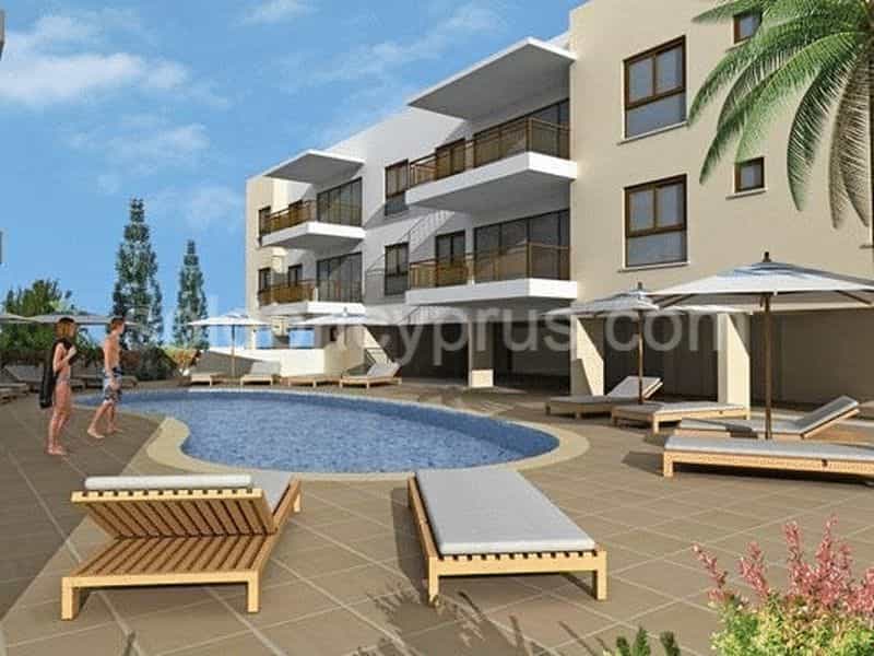Condominium in Kiti, Larnaka 10099701