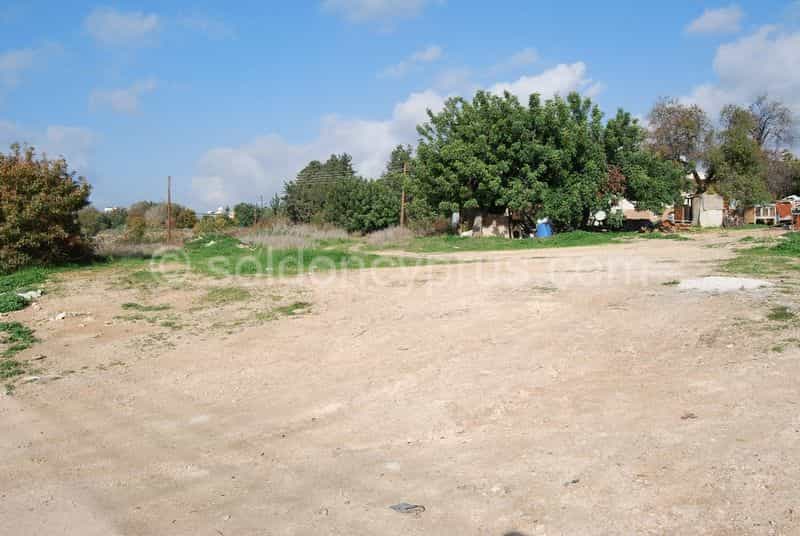 Tanah dalam Tremitousa, Pafos 10099723